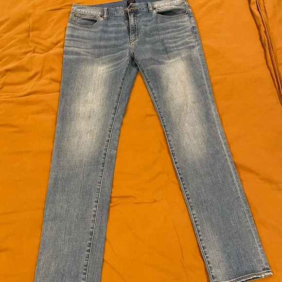 J. Crew Factory Driggs Jean - Picture 2 of 6